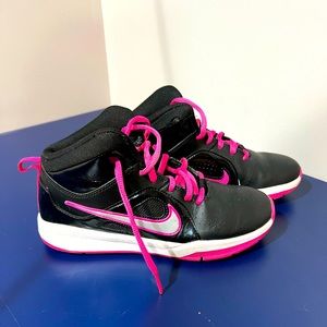 Girls Basketball Shoes- Black with pink accents